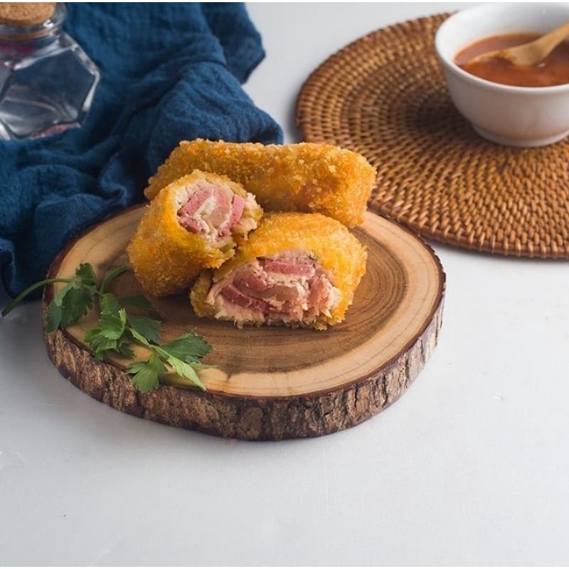 

Chicken cordon Bleu with bolognese saus