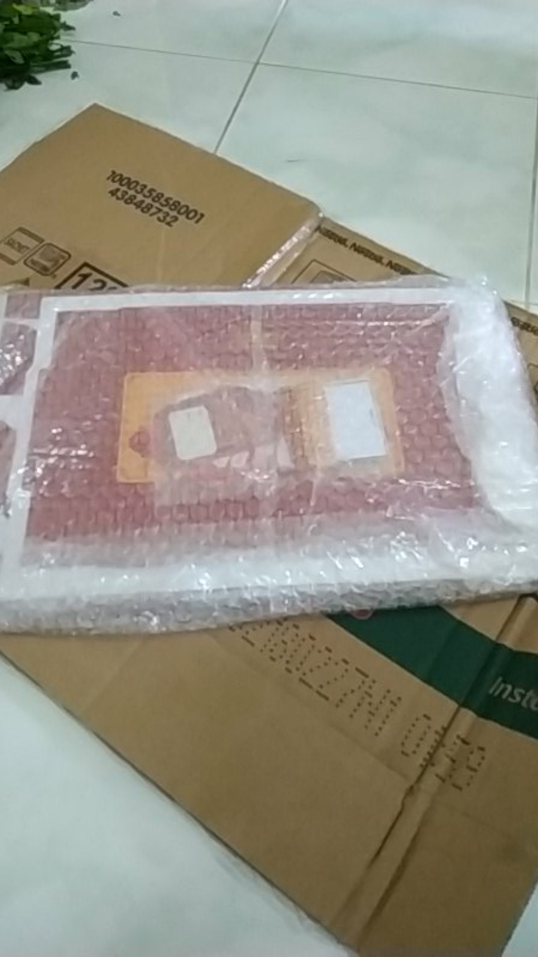 Box Imlek 20 Cm X 10 Cm X 7 Cm