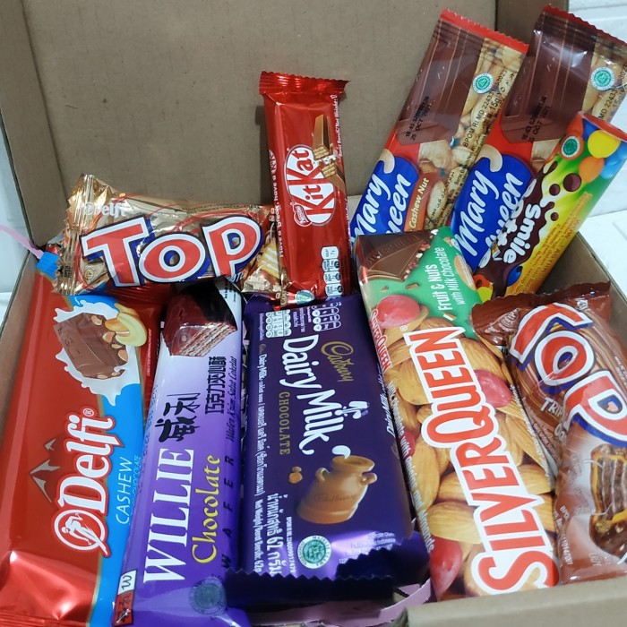 

full of chocolate SILVER QUEEN DELFI CADBURY TOP KITKAT kado valentine