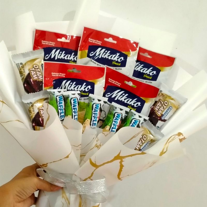 

Buket snack/Buket murah/Buket graduation/1kg