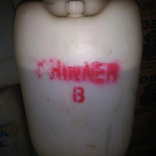 Pengencer Cat Thinner Synthetic B untuk Cat Minyak dan Kayu 1 Liter High Quality