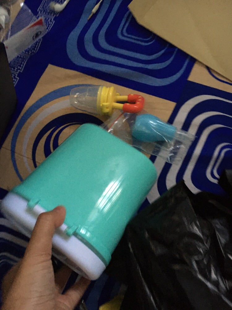 Kotak Susu Bubuk Bayi / Kotak Makan Anti Tumpah / Toples Cemilan / Toples Makanan