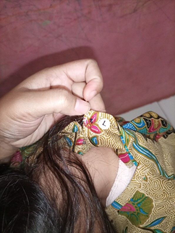 Batik Couple Keluarga - Sania Ruffle Ori Ndoro Jowi Dnt Sogan Motif Merak