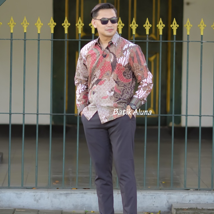 Kemeja Batik Pria Lengan Panjang Katun Furing Produksi Batik Aluna PCW 011