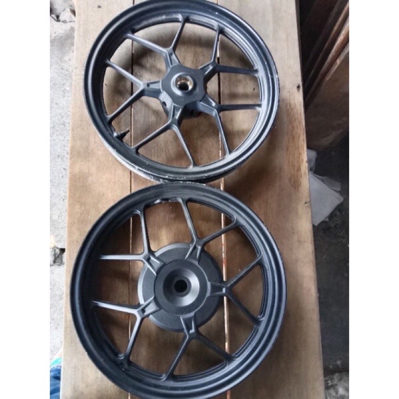 Jual Velg vario 150 old pnp ke Nmax | Shopee Indonesia