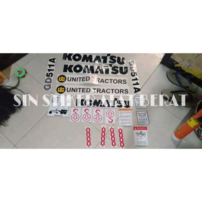 Jual Stiker Alat Berat 1 Set Stiker Greder Komatsu Gd511a Shopee Indonesia 3519