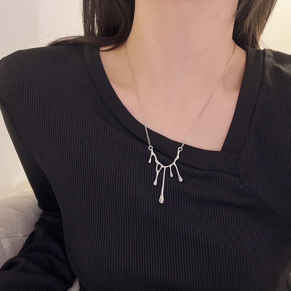 Kalung Rantai Panjang Liontin Water Drop Lava Warna Gold Silver Gaya Korea Untuk Wanita