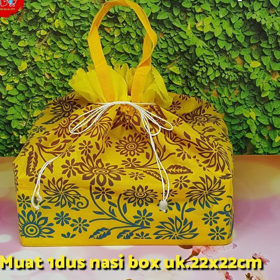

Langsung Kirim 12pc Tas Kain Serut Spunbond Sablon Motif Hajatan Syukuran Besekan u/ 1dus 22x22