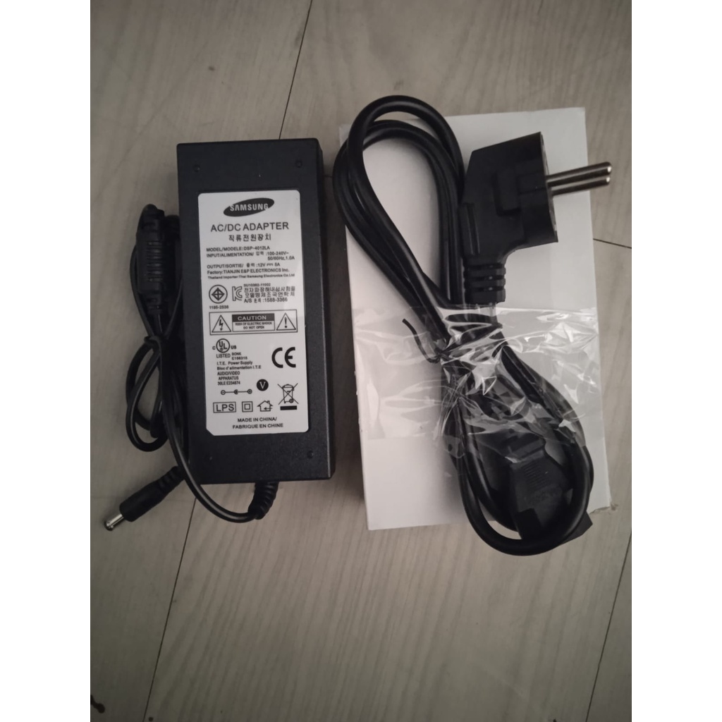 Adaptor 12V 5A