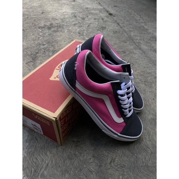 sepatu VANS 2 tone ebony carmine size 39 only