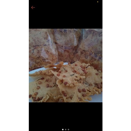 

rempeyek kacang / peyek kacang lezat homade