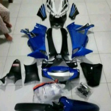 full body supra x 125 list biru