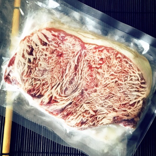 Sirloin Beef Wagyu Meltiq - Steak Sapi Sirloin Meltiq