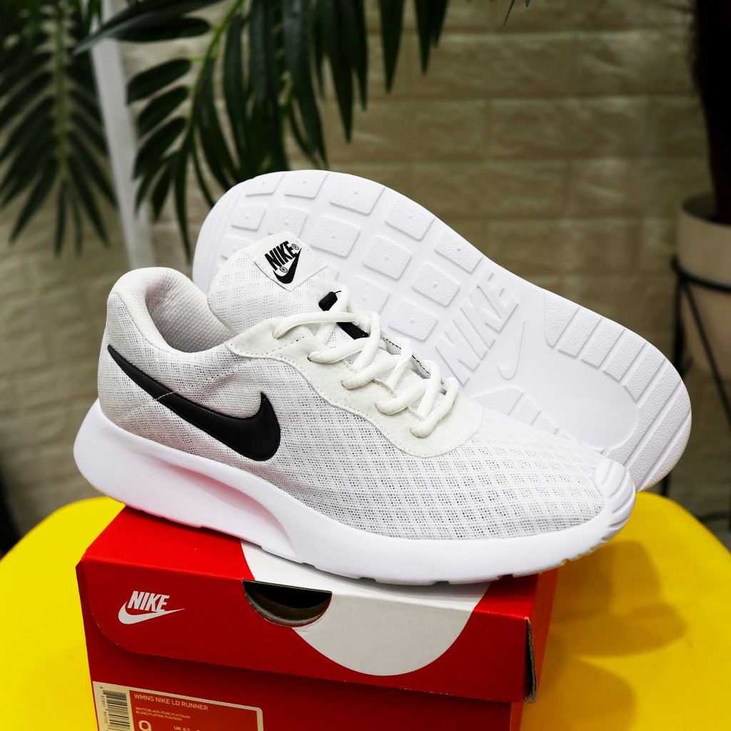 nike lunarlon grey running shoes