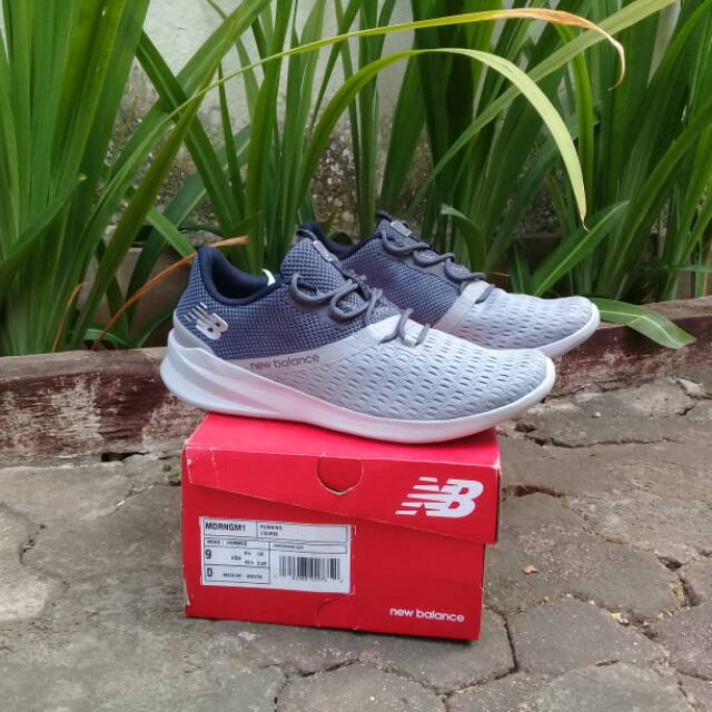 new balance lazr amp sport