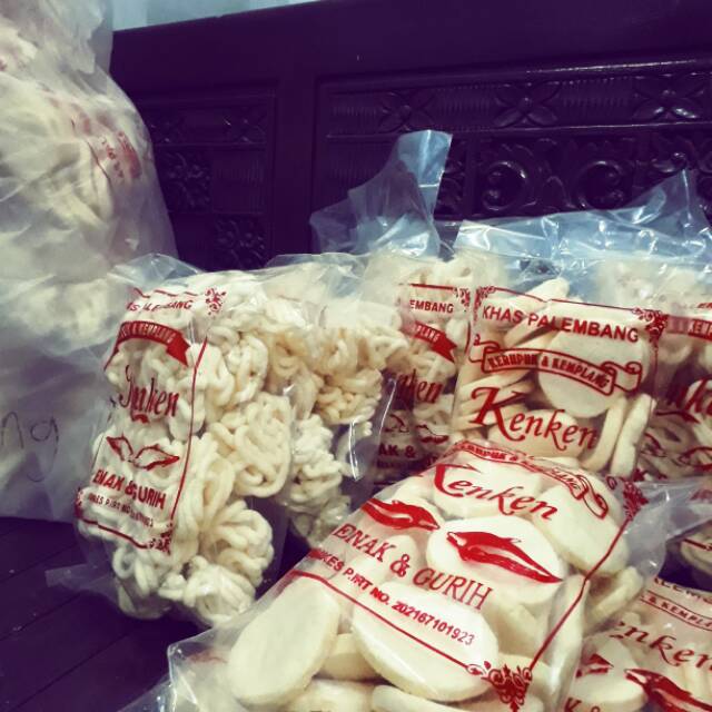 

Kemplang n krupuk sanggul palembang