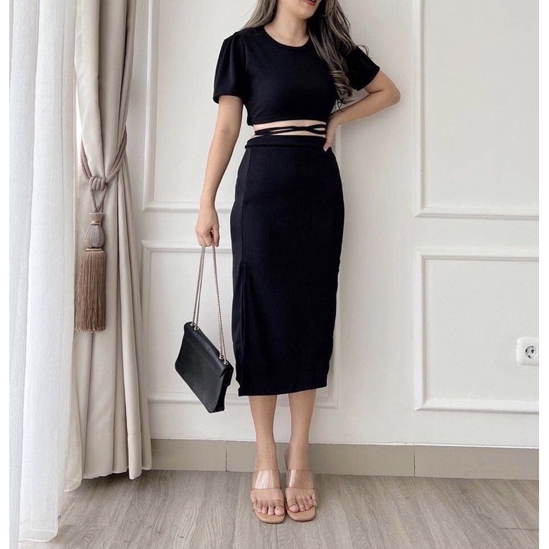 SETELAN WANITA KOREA TALI PERUT PINGGANG PREMIUM IMPORT BANGKOK KOREAN STYLE ROK MIDI CROP TOP HIGHW