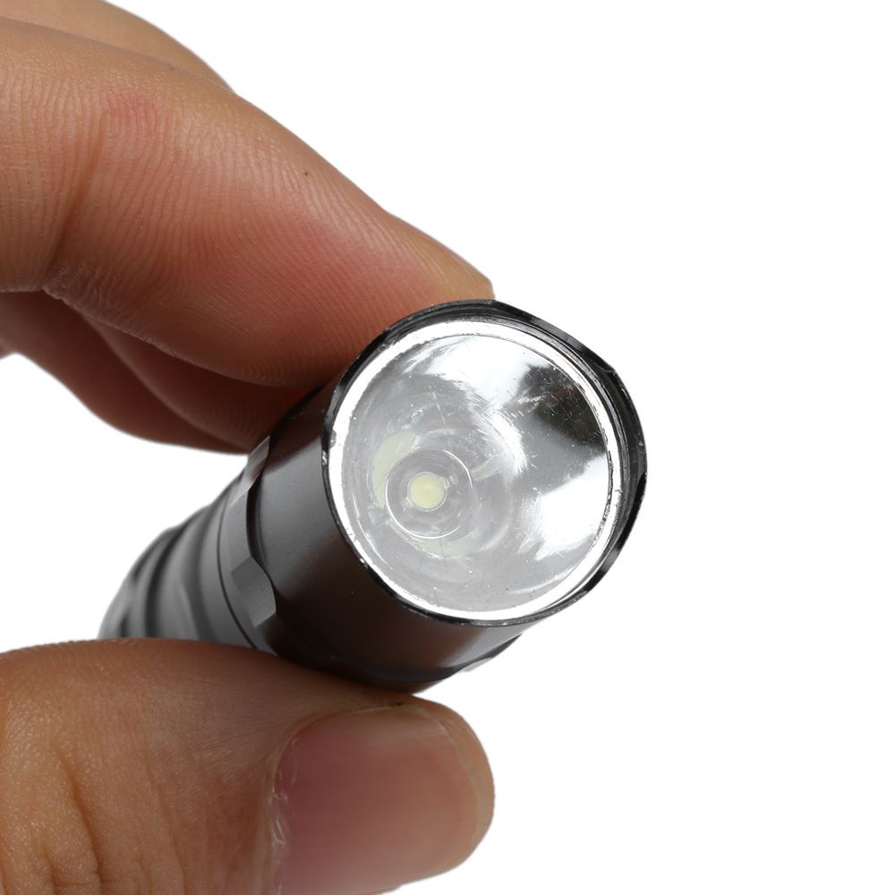 Row Lampu Senter Led Mini Taktis Super Terang Anti Air Untuk Outdoor