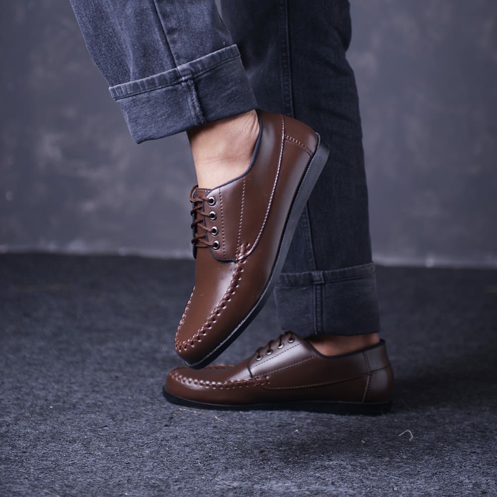 COUNTRY BOOTS MONZACK - Sepatu Formal Pria Casual Kantoran Nikahan Kulit Syntetis Asli Original Sepatu Pantofel Pria Resmi Formal Hitam Coklat Gaya Trendy Kasual Kantor Kuliah Pesta Nikah Kondangan Gereja Kerja PNS Guru Kekinian Terlaris Terbaru Murah