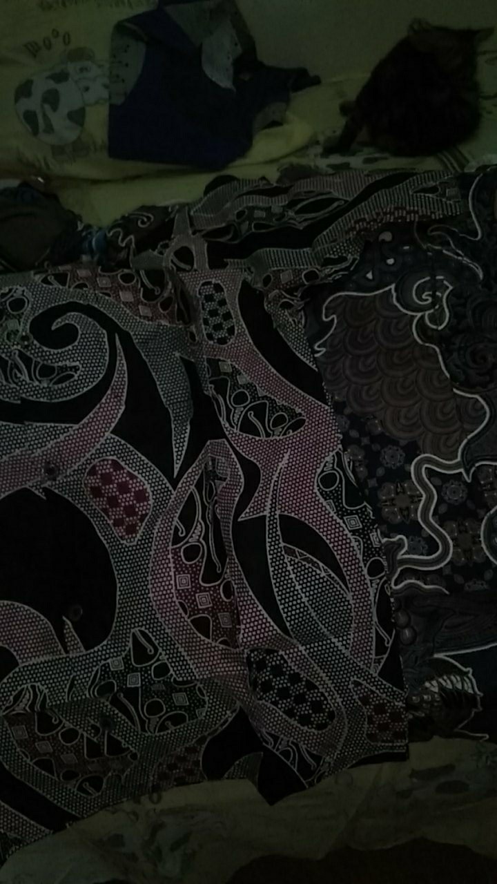 Trolistore Grosir Grup Batik Pria Motif Bppd Kemeja Batik Pria Coklat Hitam Lengan Pendek Pekalongan