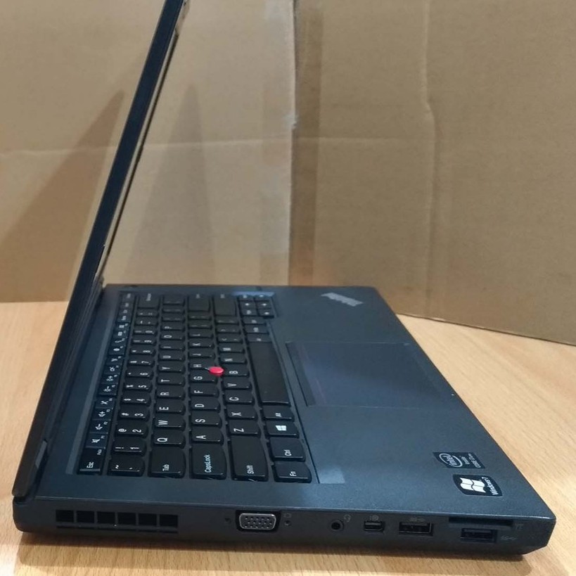 Laptop Bagus Ori Lenovo T440p Core i5 Harddisk 500Gb Memory 8Gb