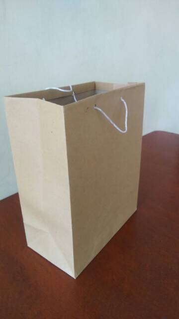 Paper bag/ tas kertas (20x10x25)(0112)