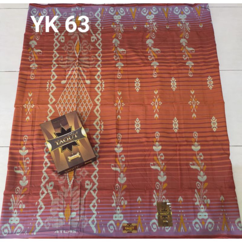sarung yaqut