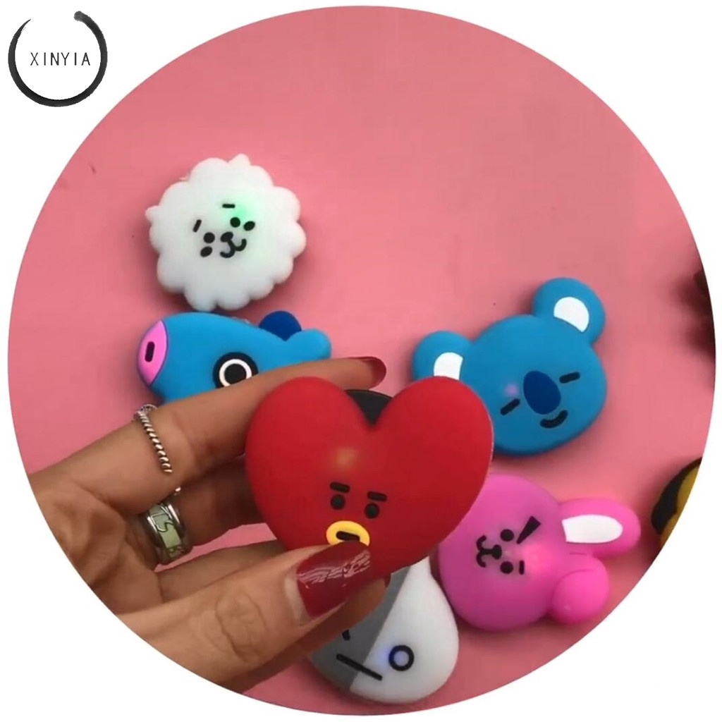 8 Gaya BTS bt21 Holder Handphone untuk Hadiah