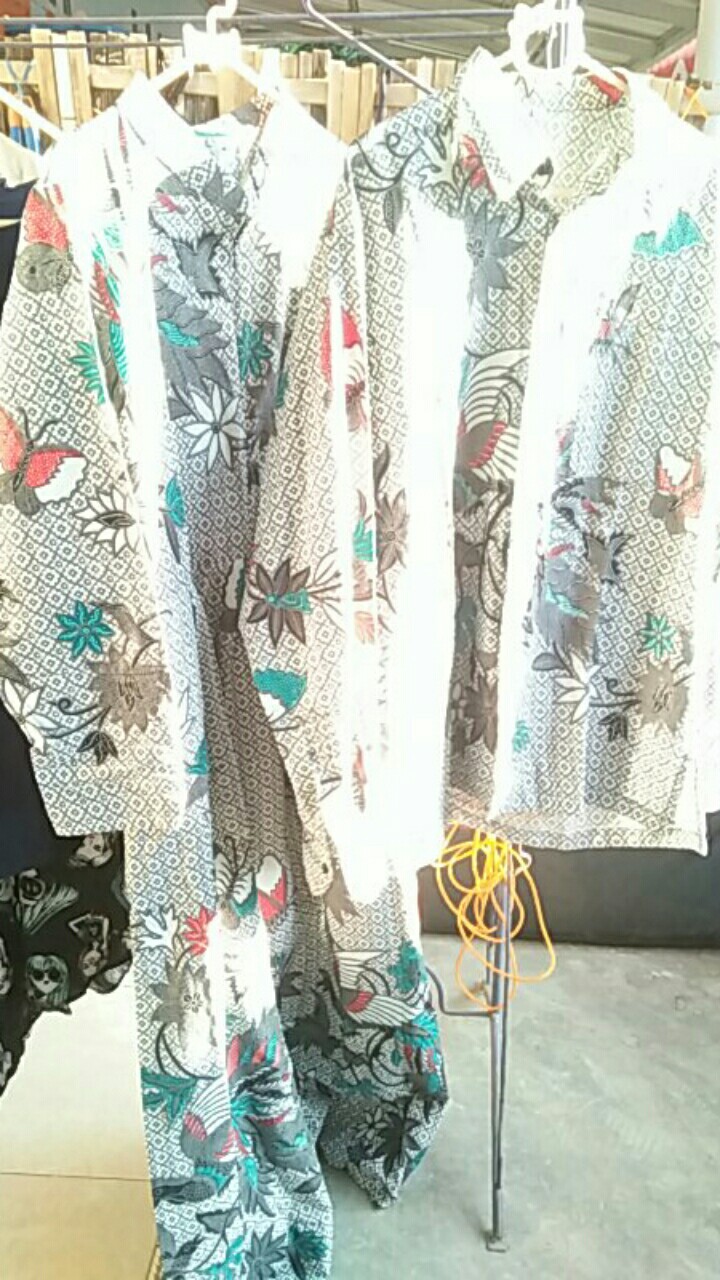 Batik Couple Keluarga Sania Ruffle Ori Ndoro Jowi Dnt Sogan Motif Merpati Putih