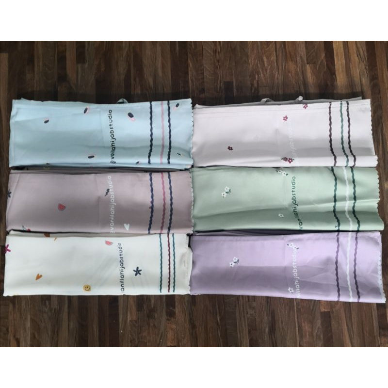 Vanilla Hijab Ceria Bergo