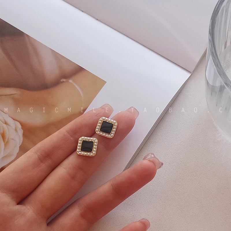 Kotak hitam mutiara stud anting-anting untuk Wanita 2020 baru trendi dingin Mori retro sederhana ang