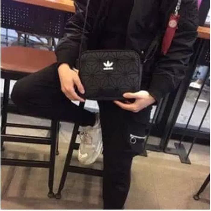 Tas Cewek Selempang Adidas Mini Sling Bag Original 258-7