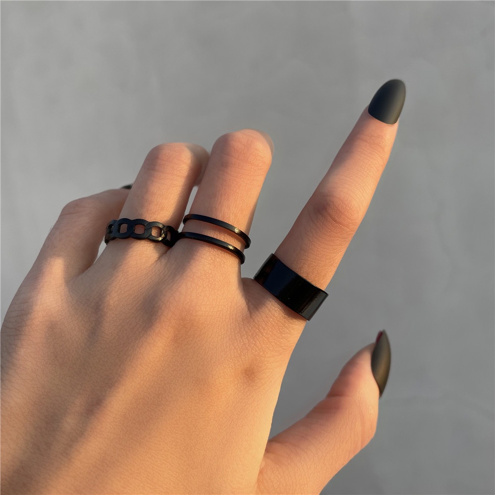 Set Cincin Model Terbuka Dapat Disesuaikan Desain Hati Butterfly Aksen Batu Hitam Untuk Wanita