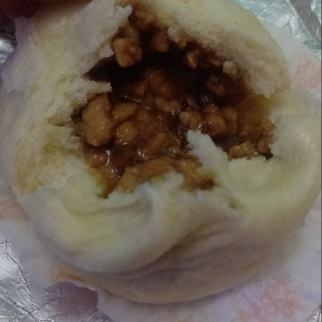 

Bakpao ayam kecap isi 4 pcs