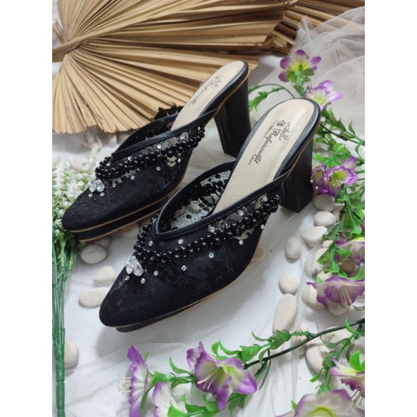 sepatu v mozza hitam 9cm