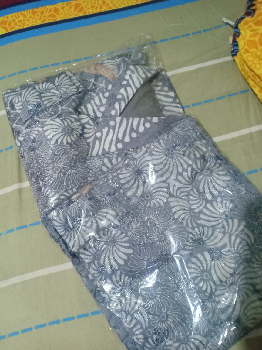 Kemeja Batik Viscose ( Hanya Kemeja )
