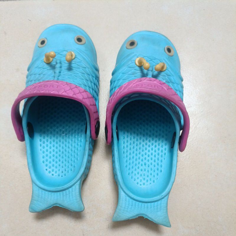 sandal crocs anak KW sz 25 preloved kondisi masih bagus