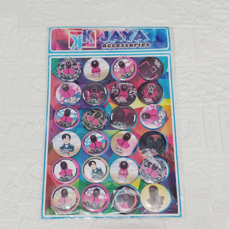 (isi 24) Pin Bros Bulat Karakter Squid Game Bts Bt21 Doraemon LOL Barbie dll