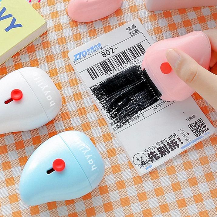 

Berkualitas! HAYYLIFE Roller stamp 2 in 1 stempel pelindung kode rahasia + Cutter stempel penutup data stempel penutup alamat HL-AIA556 ,.