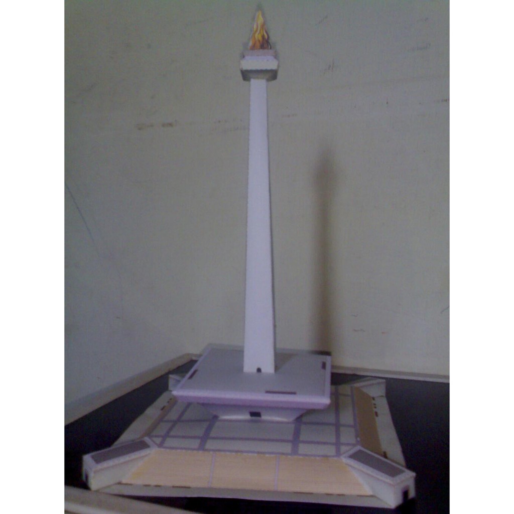 DIY Papercraft Diorama MONAS