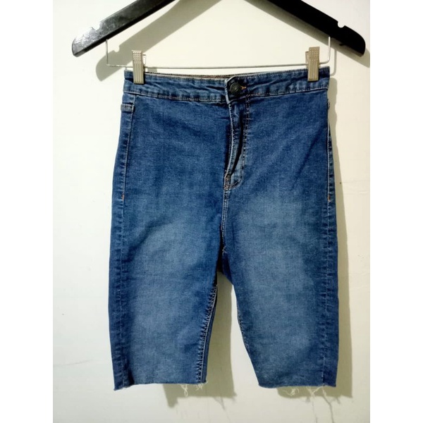 Celana jeans wanita STRADIVARIUS size 26 (preloved)