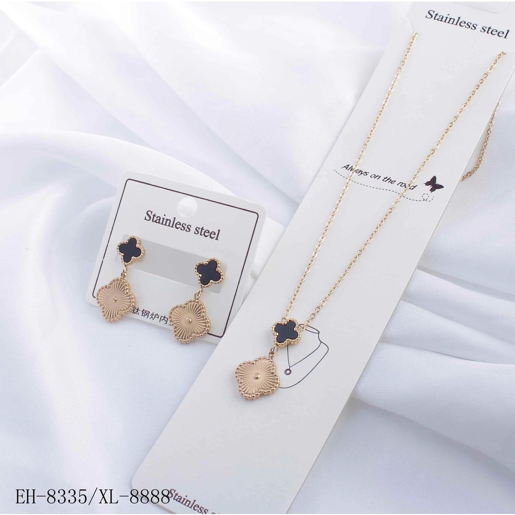 Set Titanium Kalung Dan Anting Permata Perhisan Fashion 8888