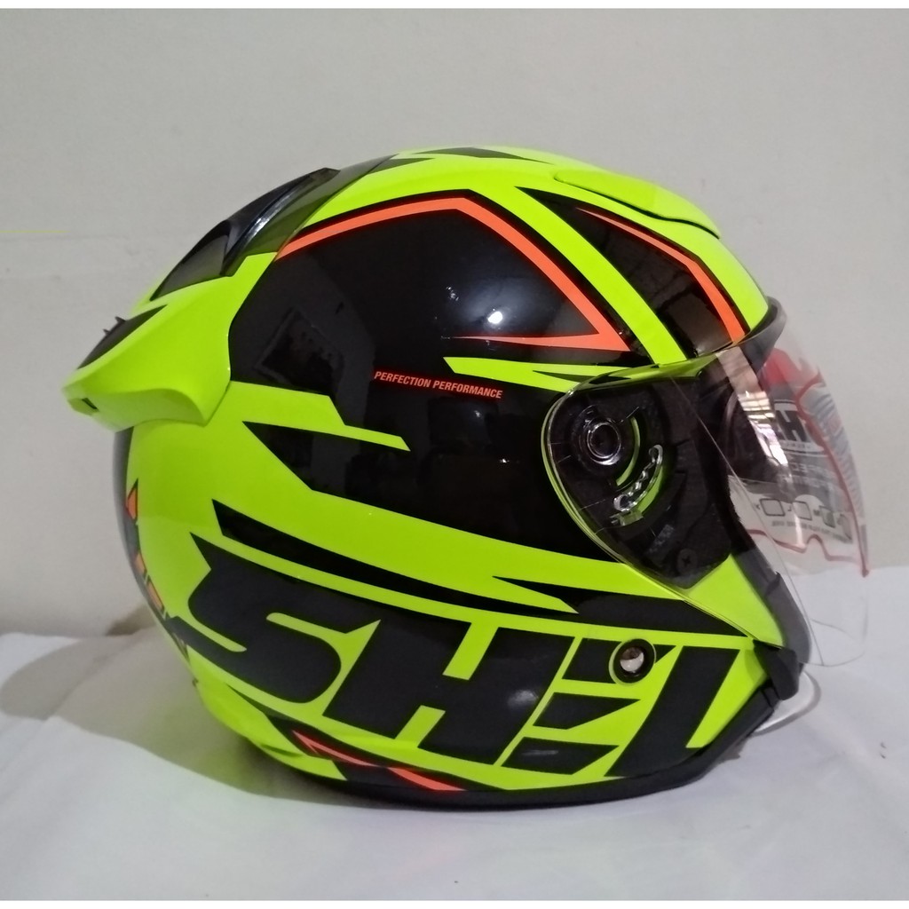 HELM  SHEL  ROVER  R - 812   YELLOW  STABILLO