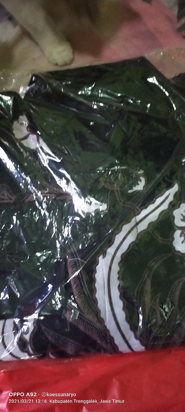 Edelin Kemeja Batik Pria Lapis Furing Katun Primisima Batik Pria Reguler Fit Batik Solo Eksklusif