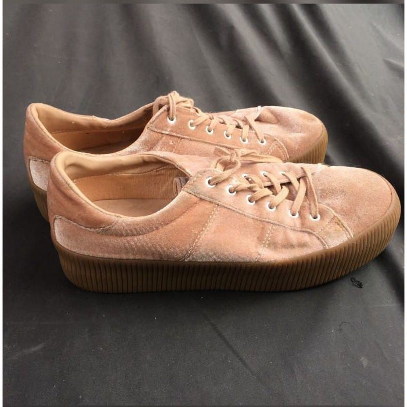 Sepatu Pull & Bear Wanita Size 41