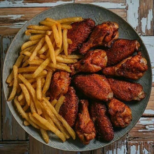 

Spicy Chicken Wings Isi 15-18 pcs