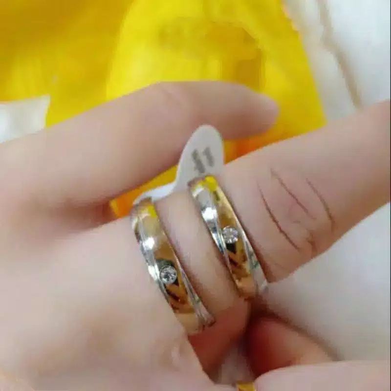 CINCIN TITANIUM SELENDANG KOMBINASI DEMEN CINCIN PRIA-WANITA