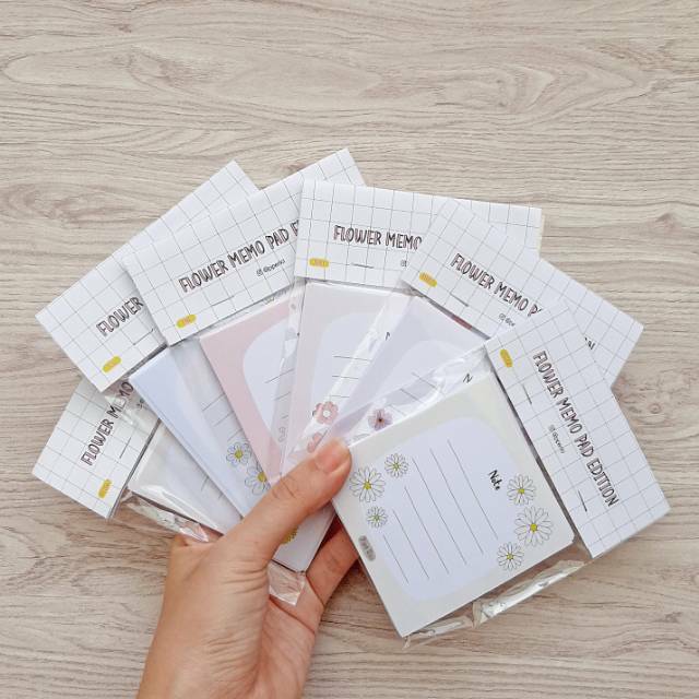 

Memo Pad > Flowers Memo Pad Edition