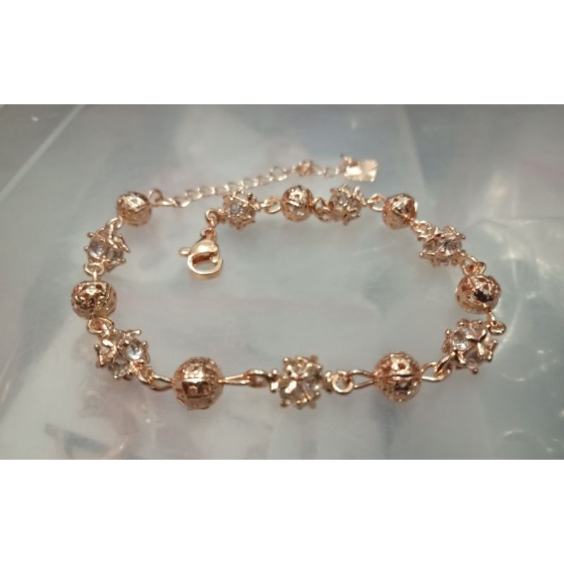 Damk02. Gelang tangan xuping wanita lapis emas dgn mata zircon ukuran 18-20 cm