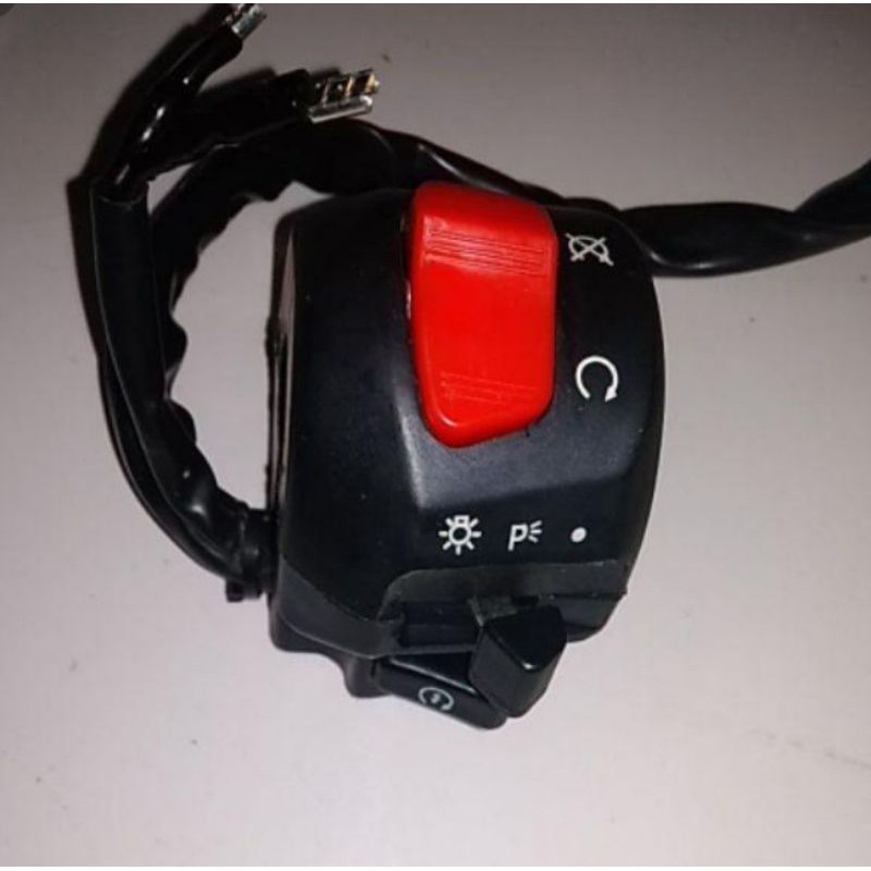 Holder kanan Thunder 125 New